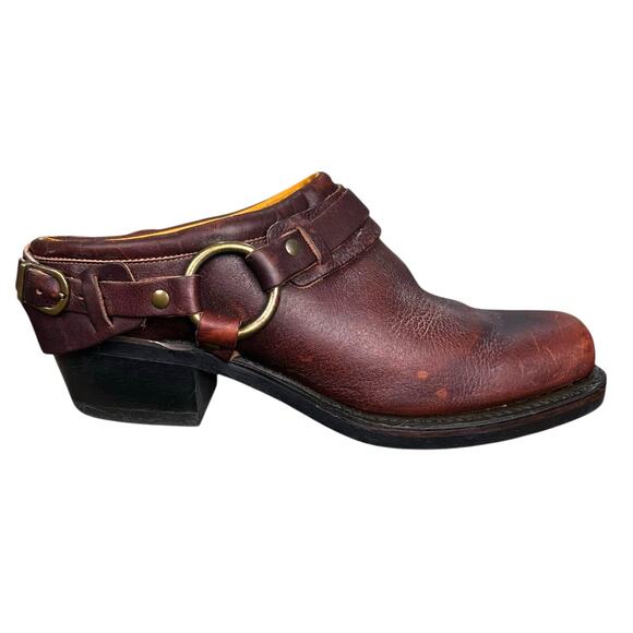 FRYE Shoes - Vintage Frye Women’s Belted Brown Leather Harness Mule Size US 9.5